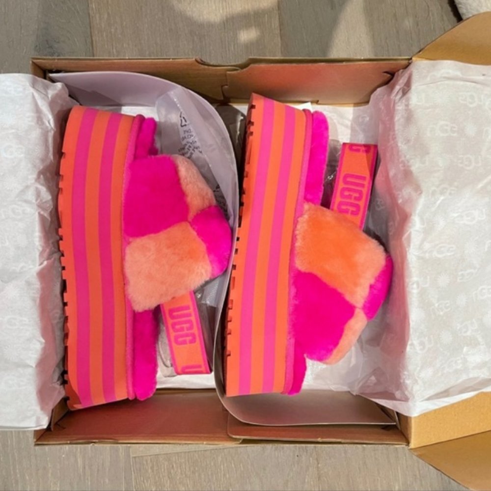 UGG Disco Checker Slide Vibrant Platform Slides - Picture 15 of 16